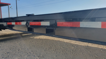 New 2026 Diamond C 82"x22' BP Hydraulically Dampened Tilt - HDT210 Pacesetter Edition