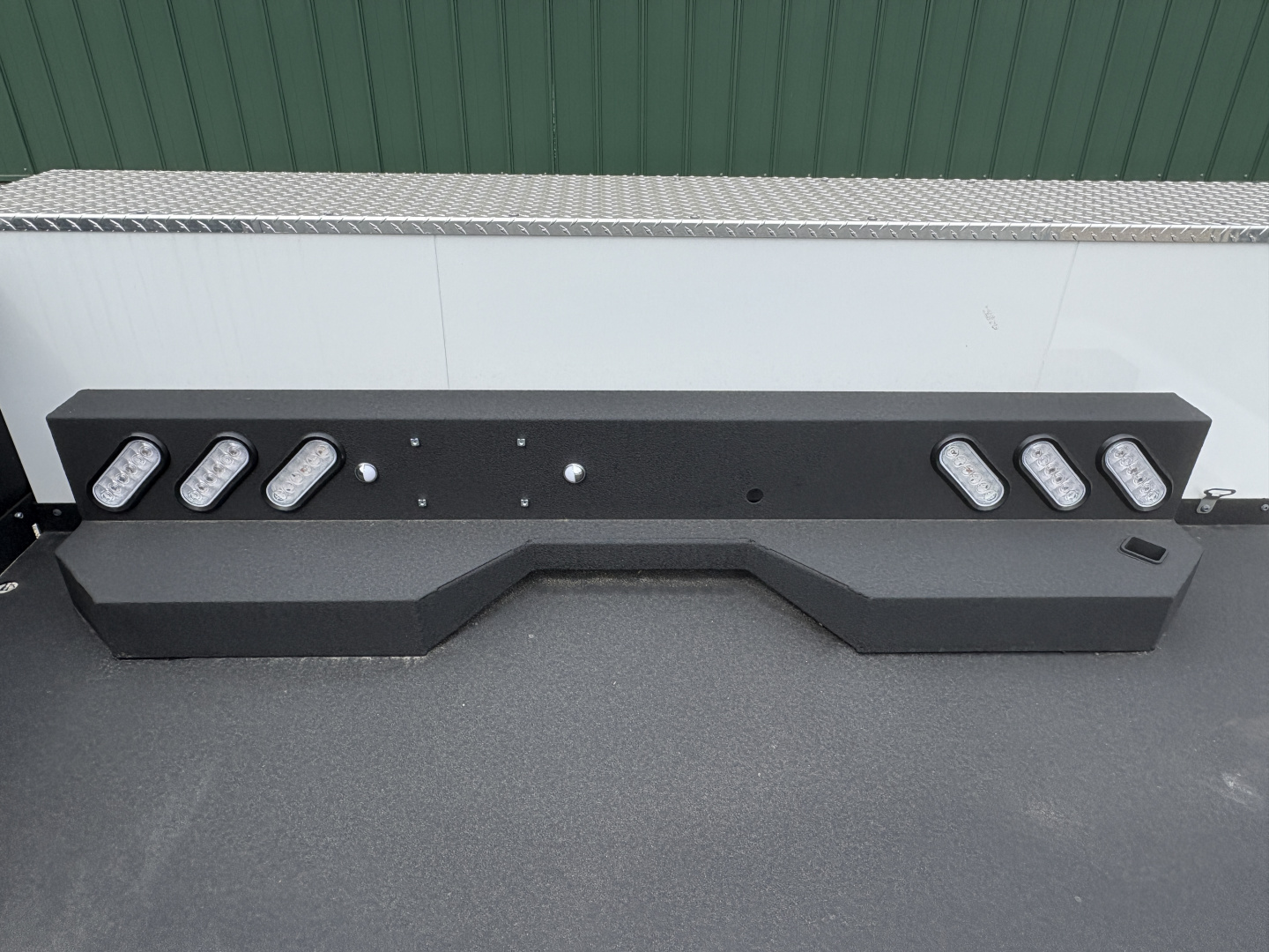 New 2026 PJ Service Body - Single Wheel Long Box