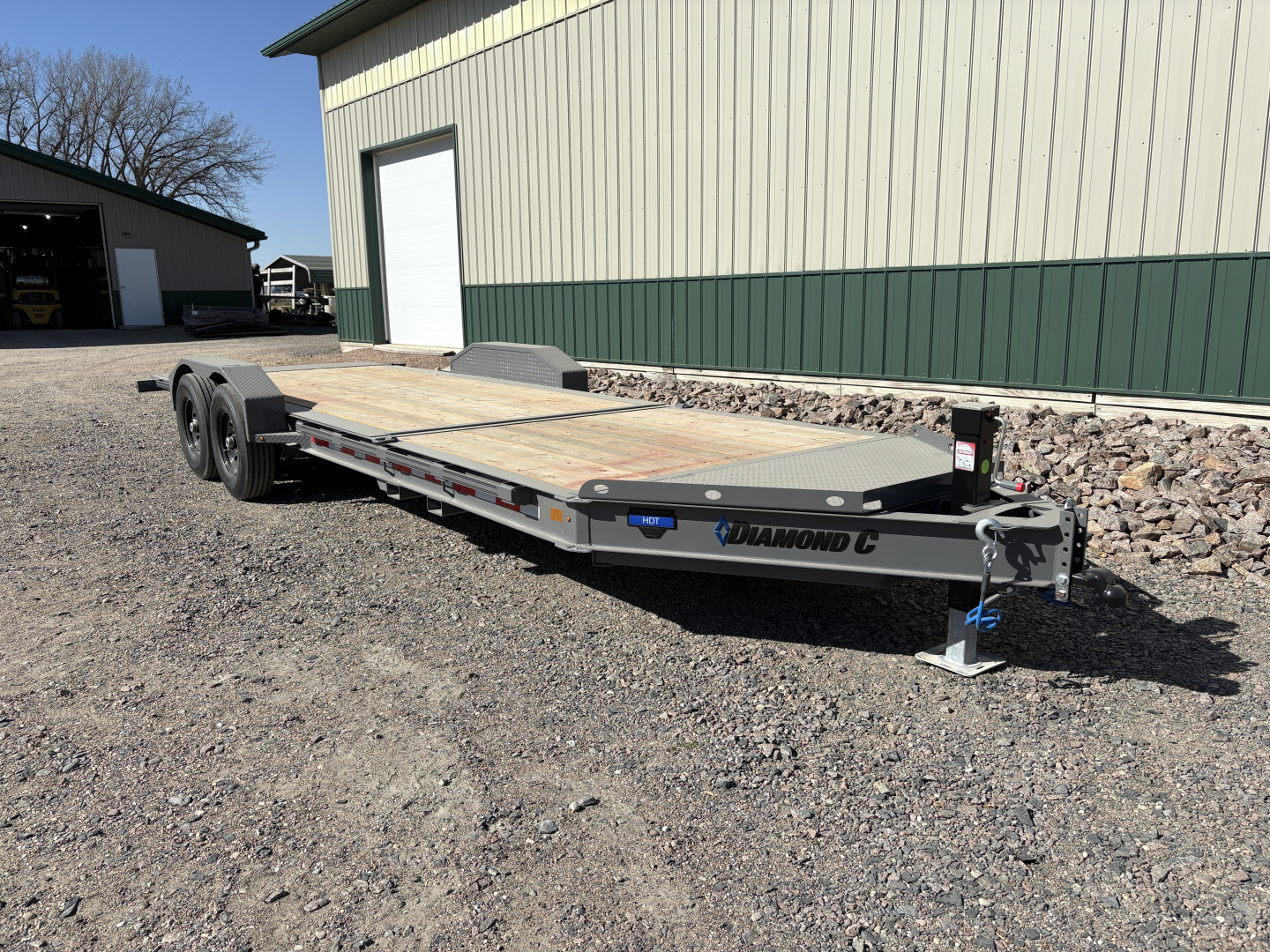 New 2026 22' 14k Diamond C Tilt Trailer