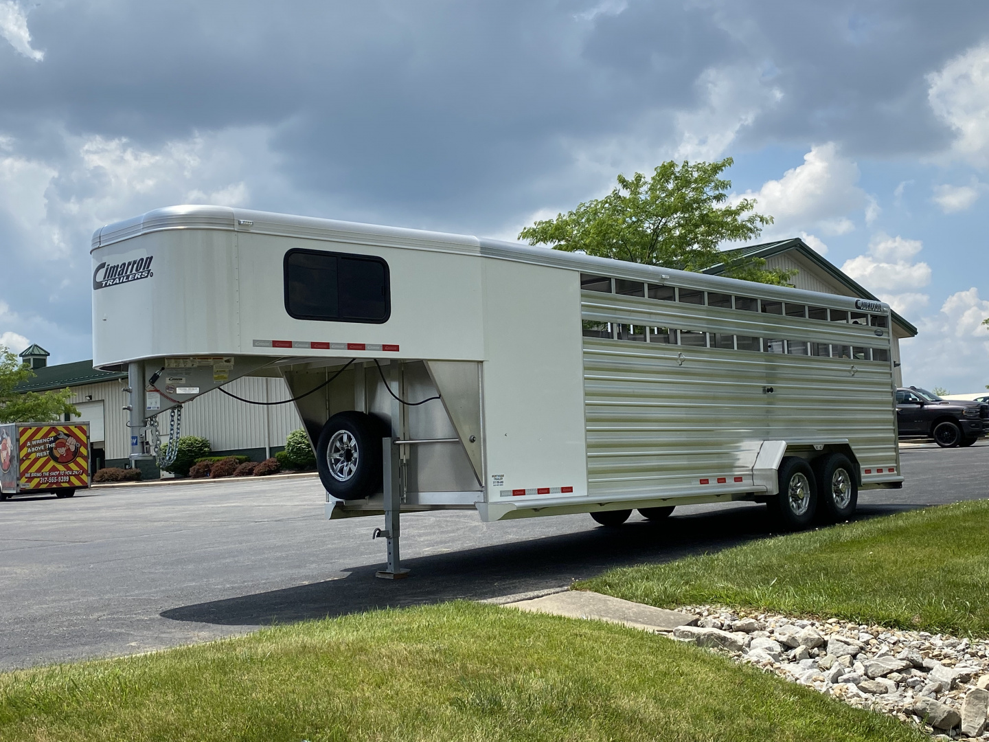 New 2025 Cimarron 24’ Lonestar Gooseneck Stock Trailer