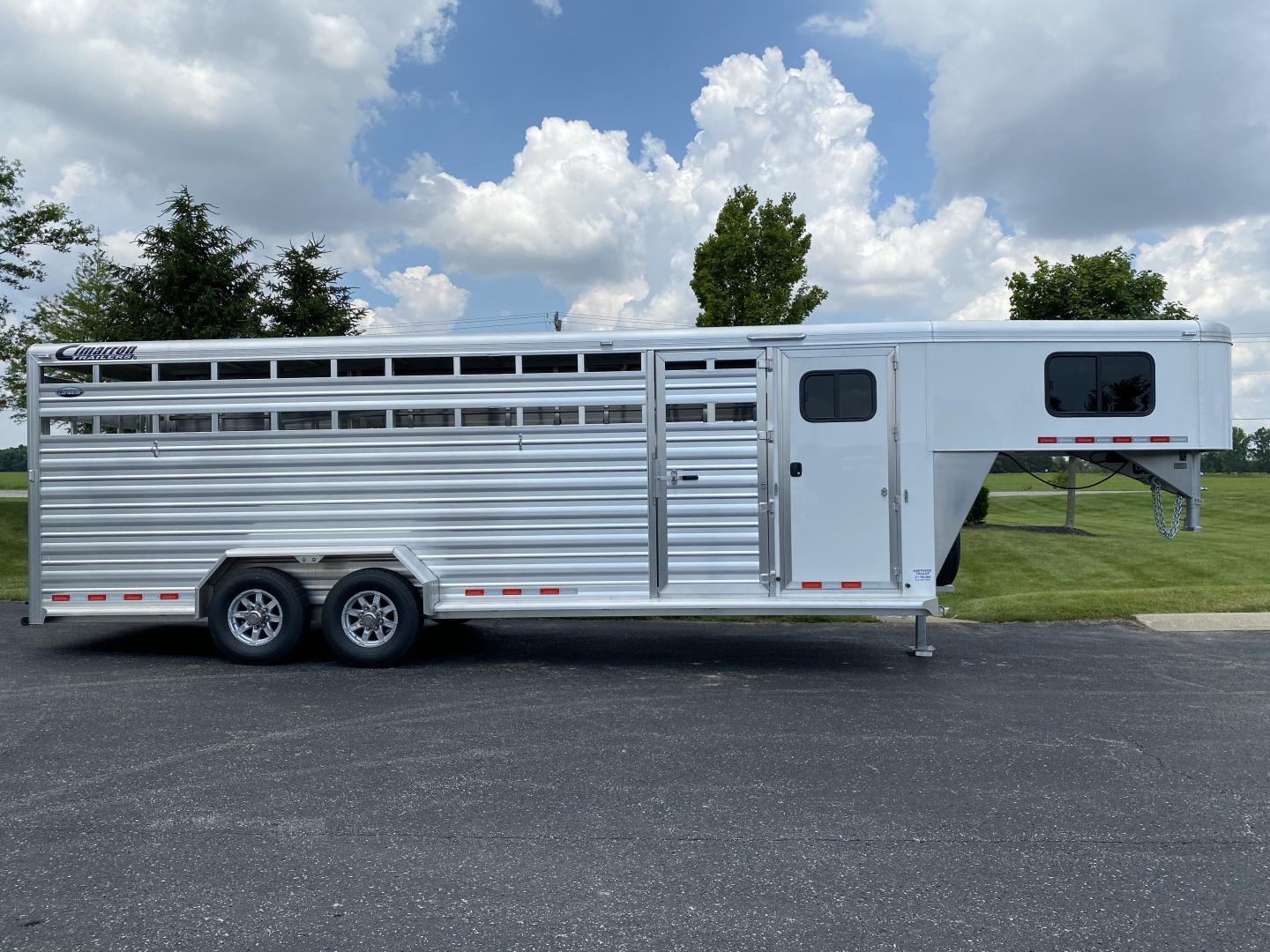 New 2025 Cimarron 24’ Lonestar Gooseneck Stock Trailer