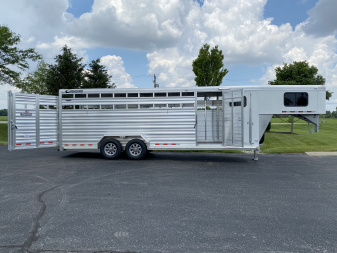 New 2025 Cimarron 24’ Lonestar Gooseneck Stock Trailer