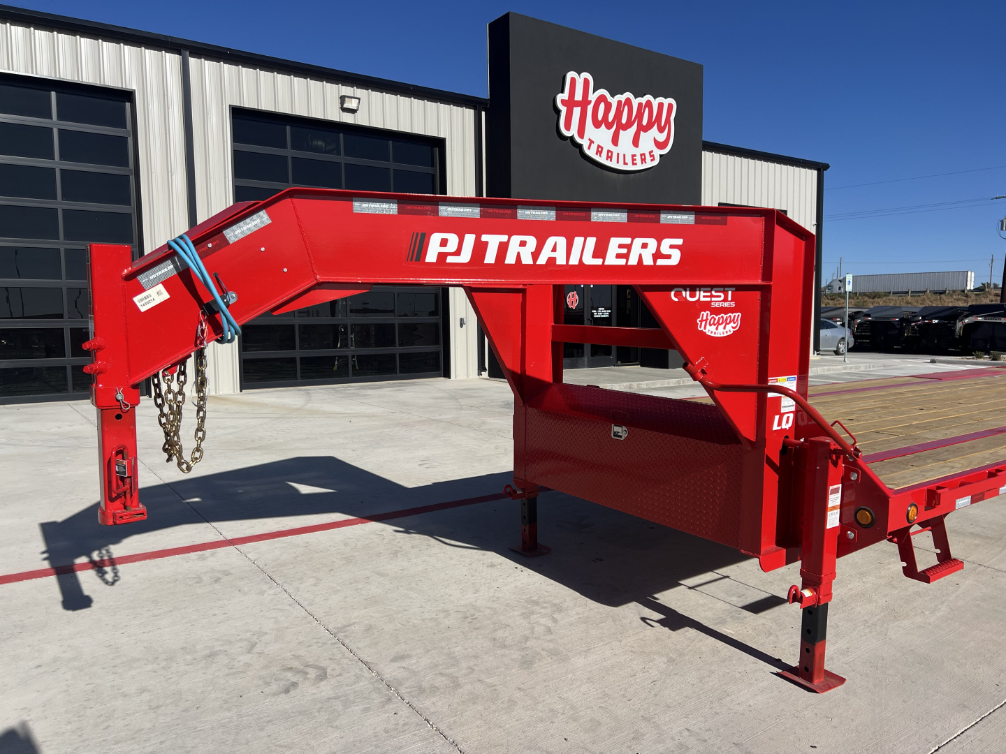 New 2026 PJ 102”x30’ Quest Gooseneck Flatbed w/ Singles – LQ