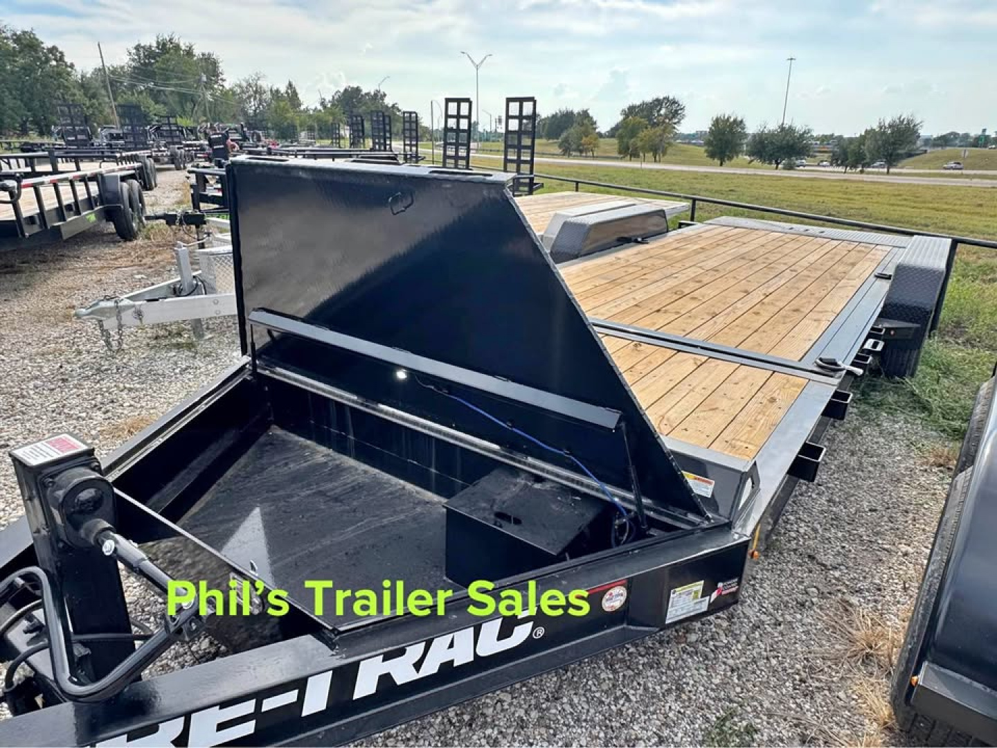 New 2025 Sure-Trac Tilt 20 EQUIPMENT TRAILER 17.6k commercial grade 8 k axles tilt Equipment Trailer