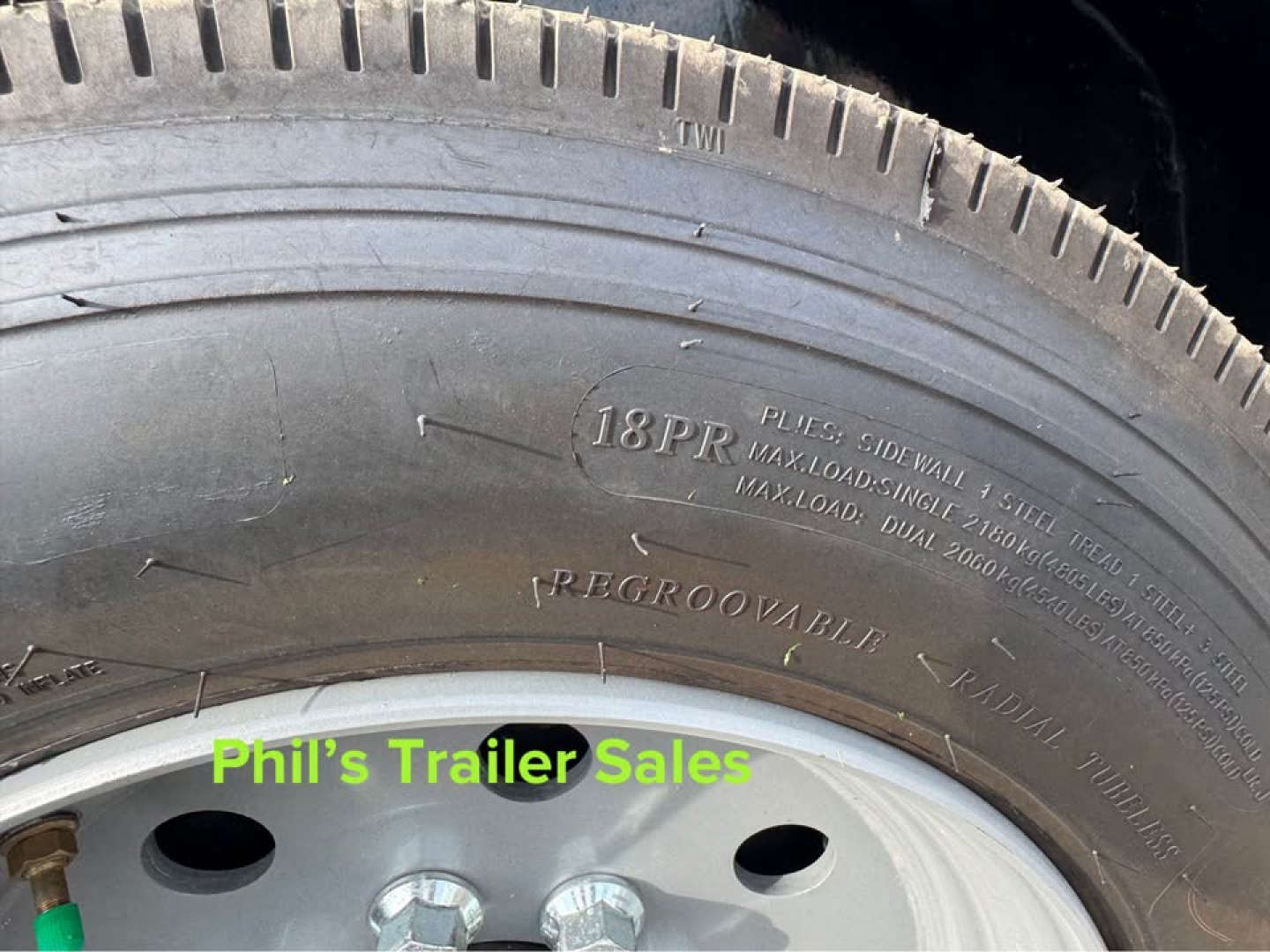 New 2025 Sure-Trac Tilt 20 EQUIPMENT TRAILER 17.6k commercial grade 8 k axles tilt Tilt Trailer