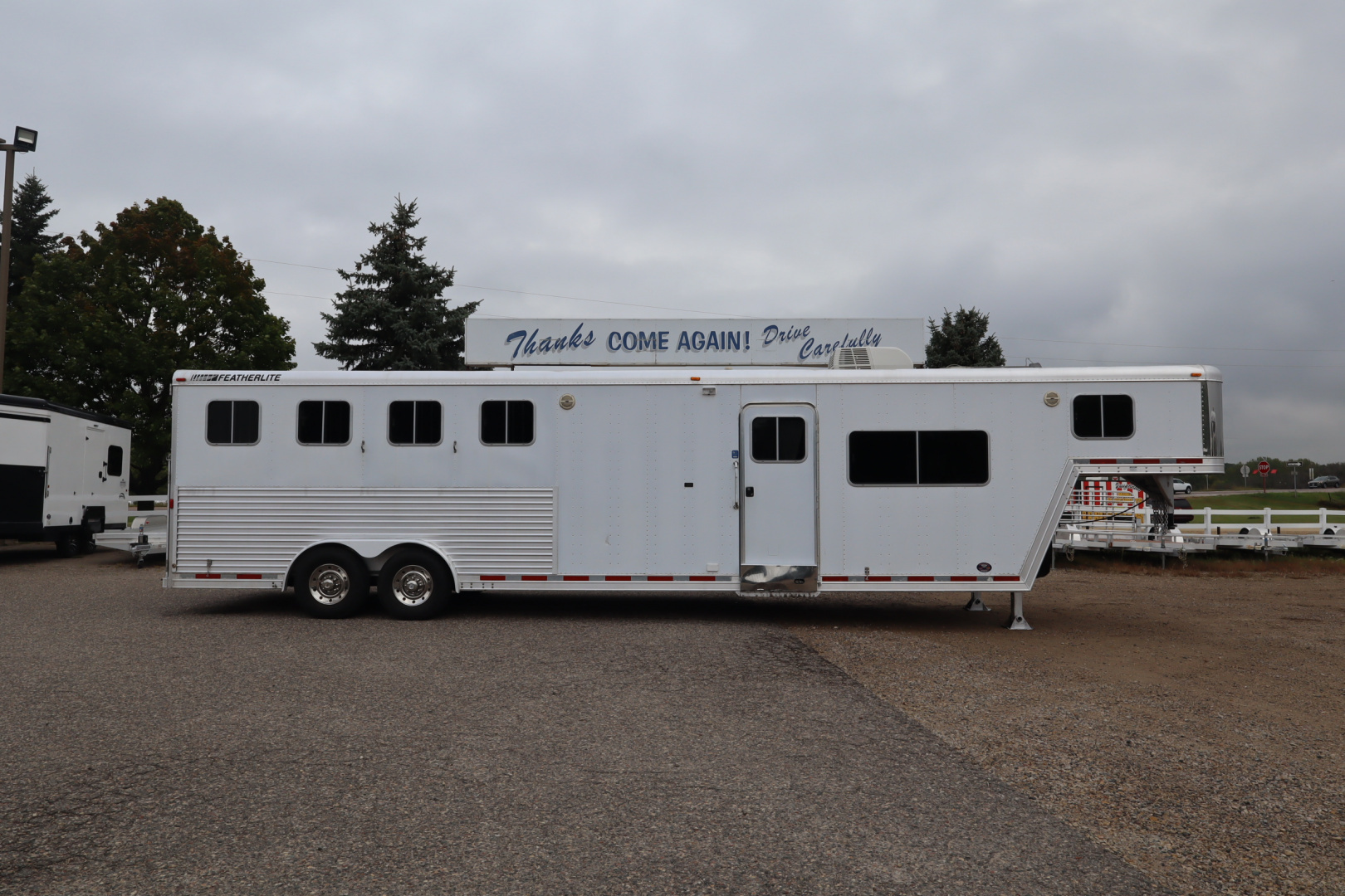 Used 2003 Featherlite Trailers 4 Horse 13' LQ Horse Trailer