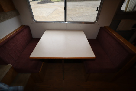 Used 2003 Featherlite Trailers 4 Horse 13' LQ Horse Trailer