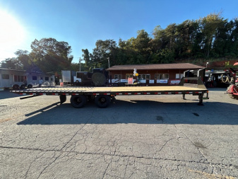 New 2026 Load Trail 102x32 hyd dove Equipment Trailer