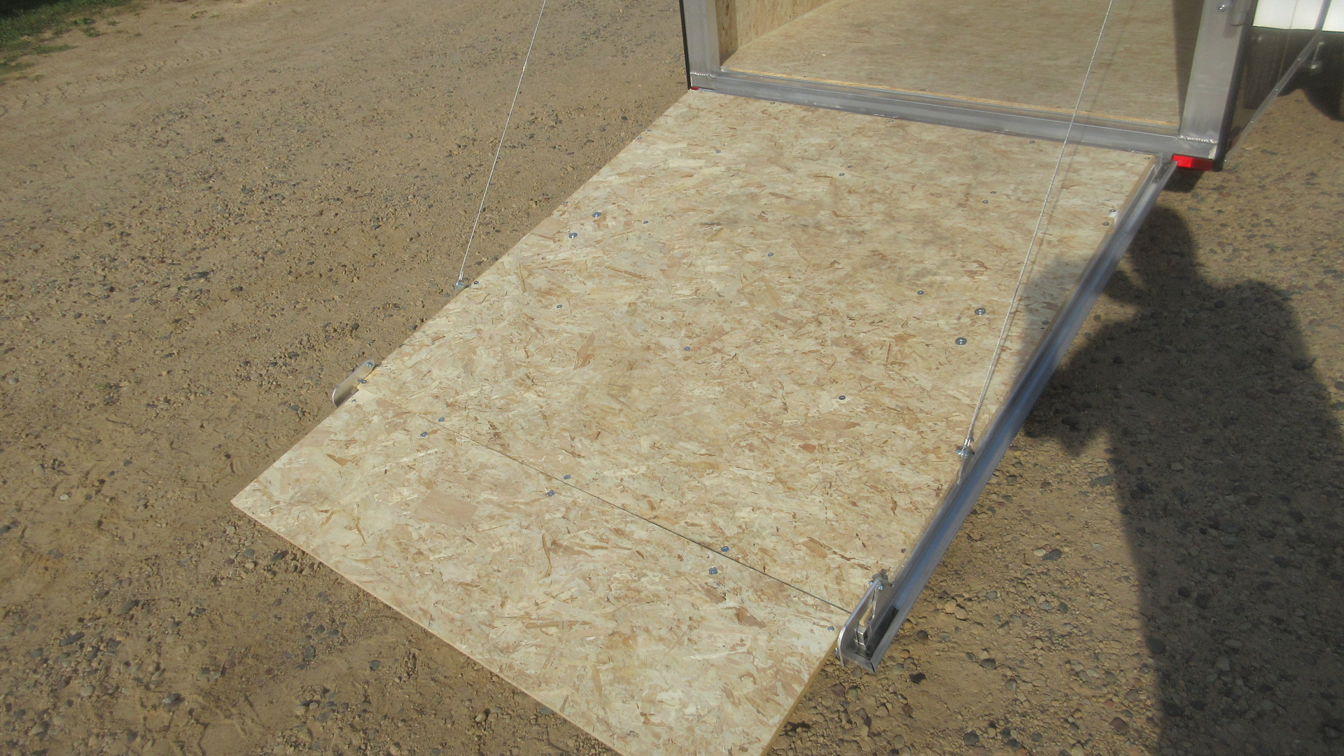 New 2025 Lightning Trailers Avalanche Snowmobile Trailer