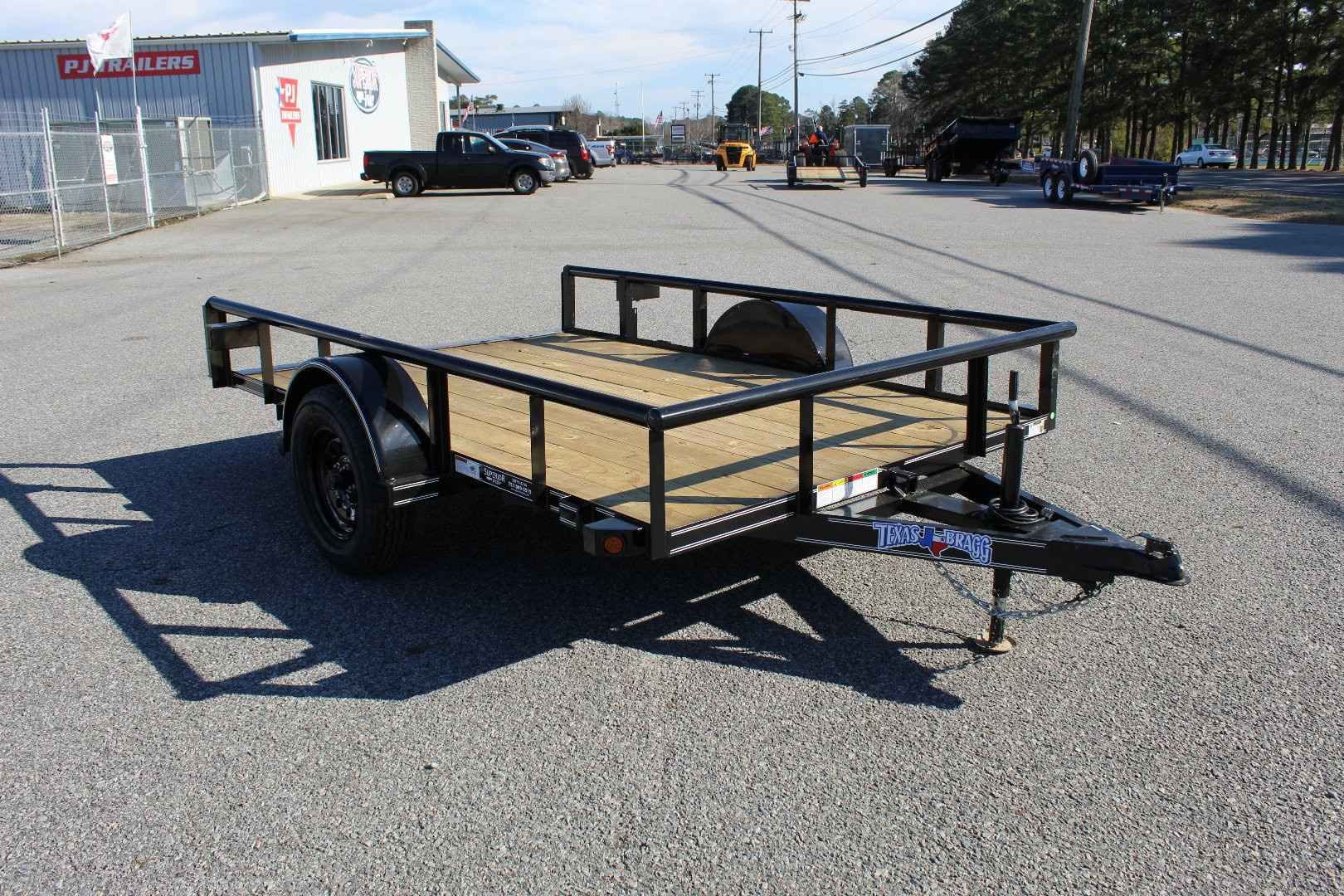 New 2025 TEXAS BRAGG TRAILERS 6X10P Tilt Trailer