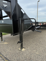 New 2025 Delta Mfg 210GN 32' Flatbed Trailer
