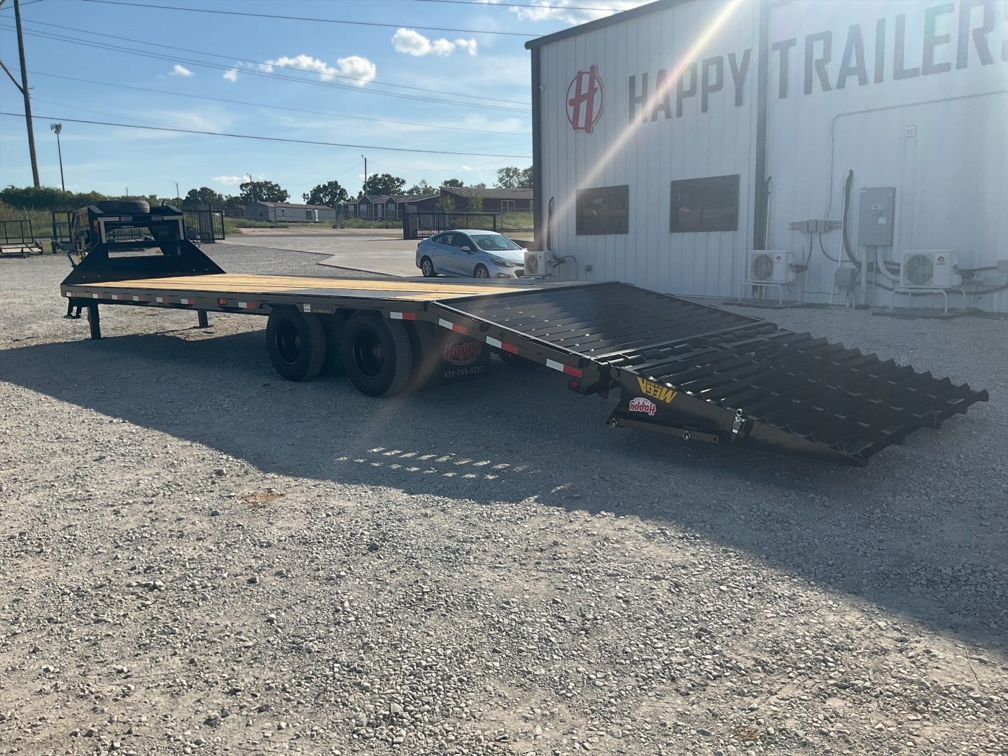 New 2026 Big Tex 102"x30' GN Tandem Dual Flatbed – 22GN