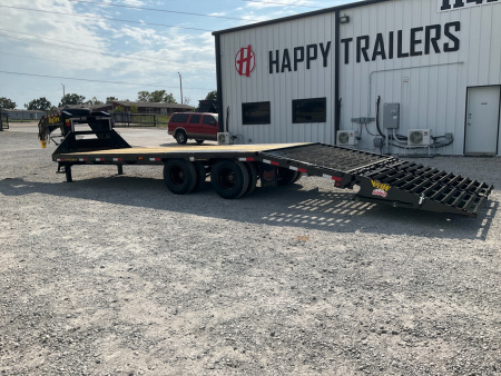 New 2026 Big Tex 102"x25' GN Tandem Dual Flatbed – 22GN