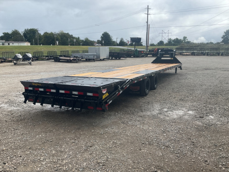 New 2026 Big Tex 102"x40' GN Tandem Dual Flatbed – 22GN
