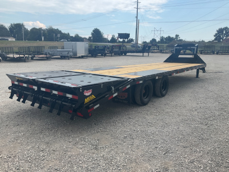 New 2026 Big Tex 102"x30' GN Tandem Dual Flatbed – 25GN