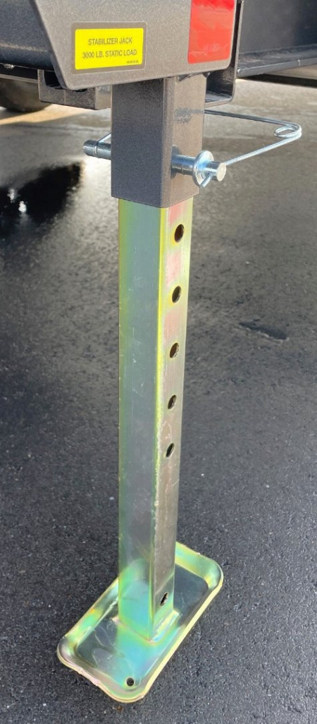 New 2026 Diamond C Trailers LPT 210 - GN 48" Sides 16' Dump Trailer