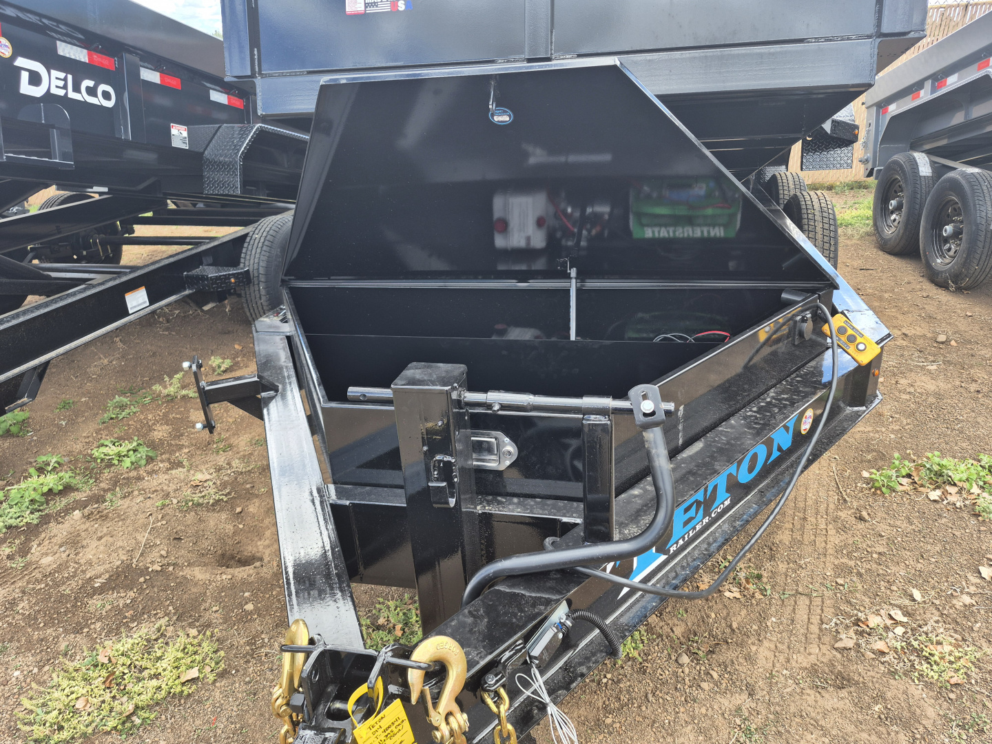 New 2026 Teton Tandem Axle Dump/14,000 GVWR/83"X14'