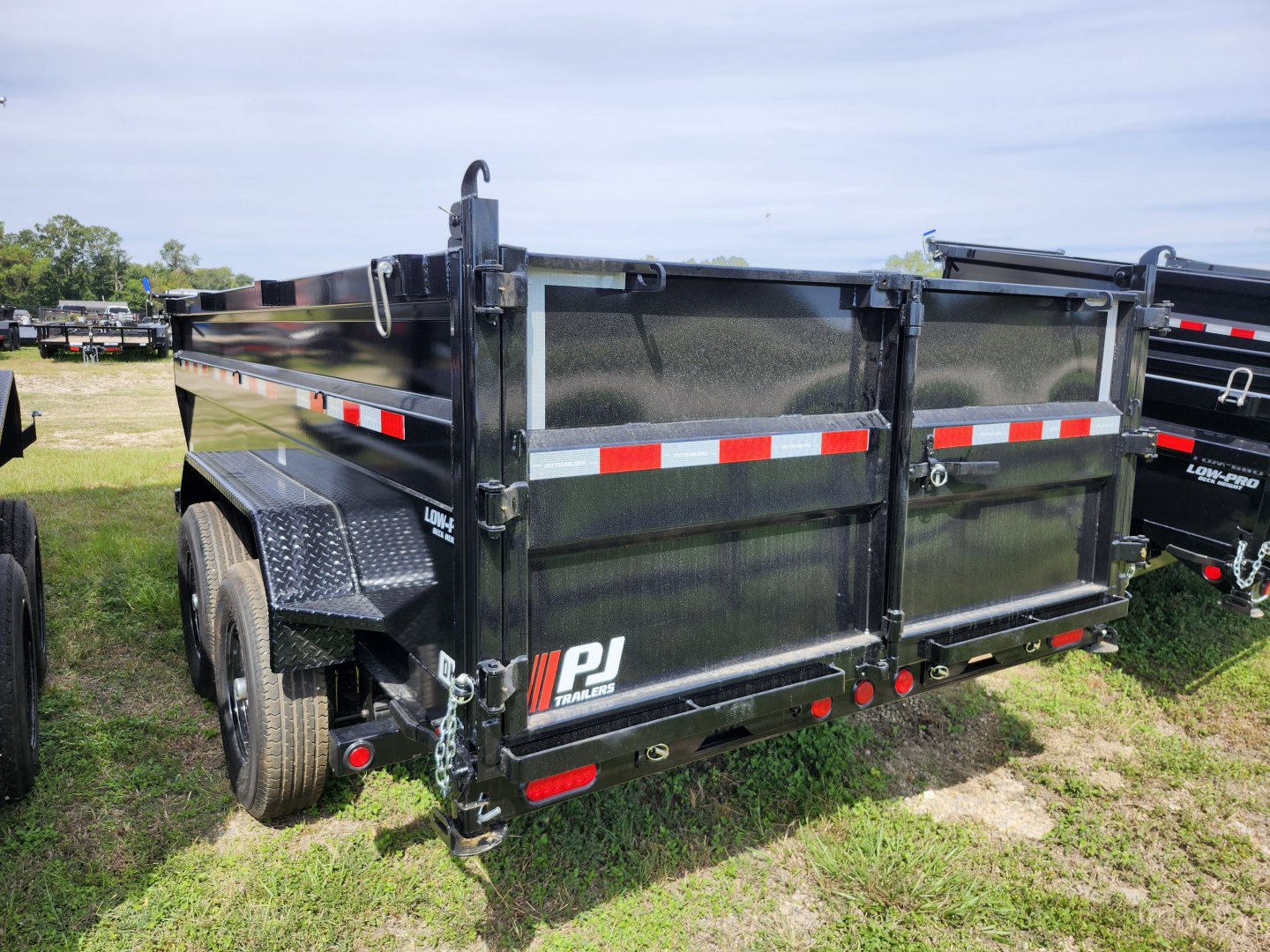 New 2026 PJ Trailers DM14 Dump Trailer