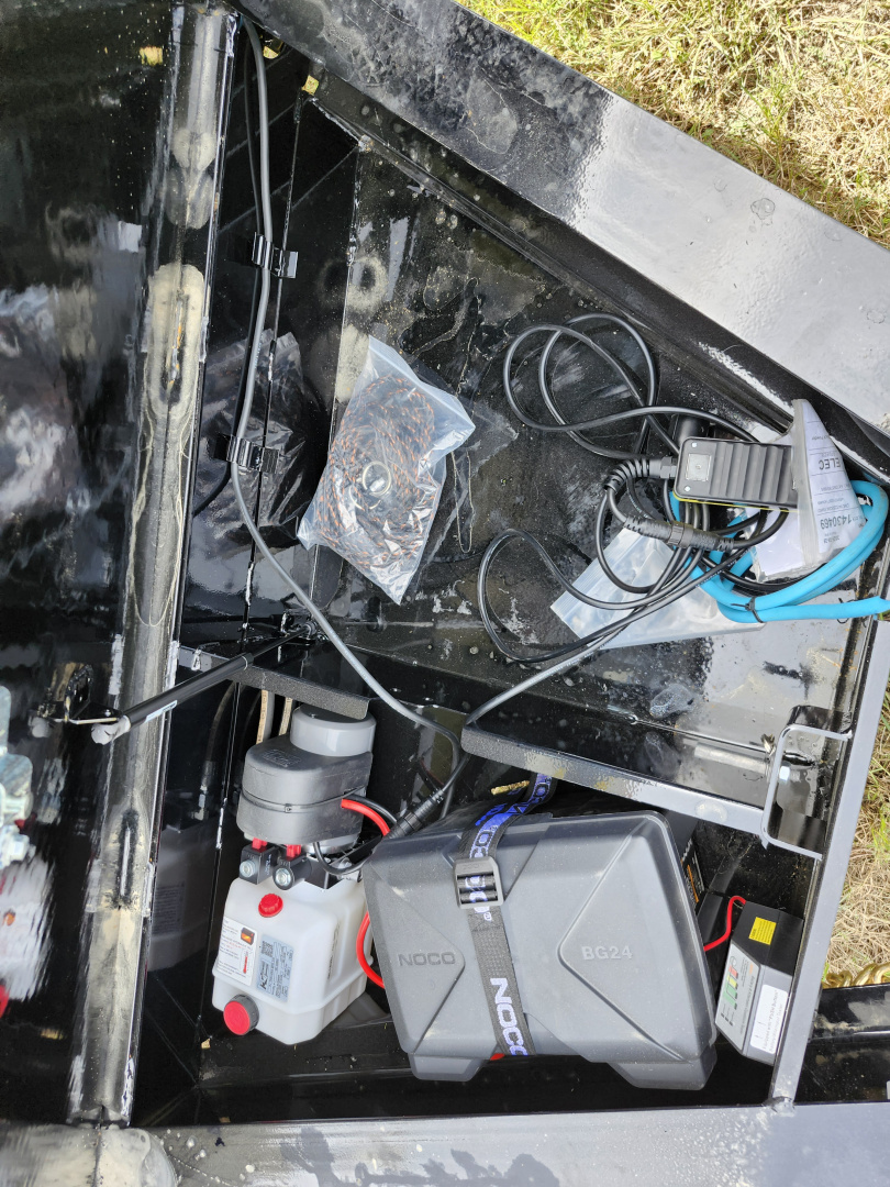 New 2026 PJ Trailers DM14 Dump Trailer