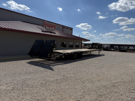 Used 2023 PJ 102"x40' GN Low-Pro Flatbed w/ Duals- LD