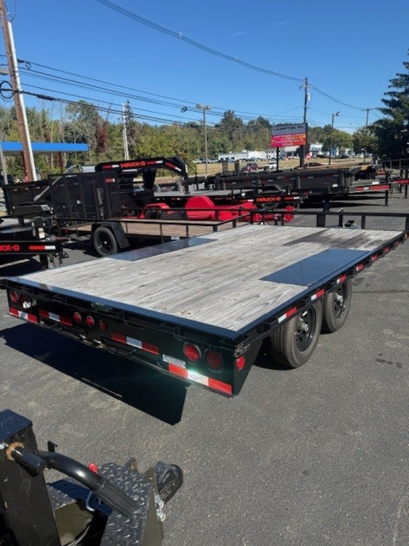 Used 2024 PJ Trailers L614 Equipment Trailer