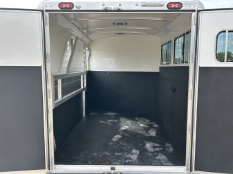 New 2026 Cimarron Trailers norstar 2 horse rtg slant Horse Trailer