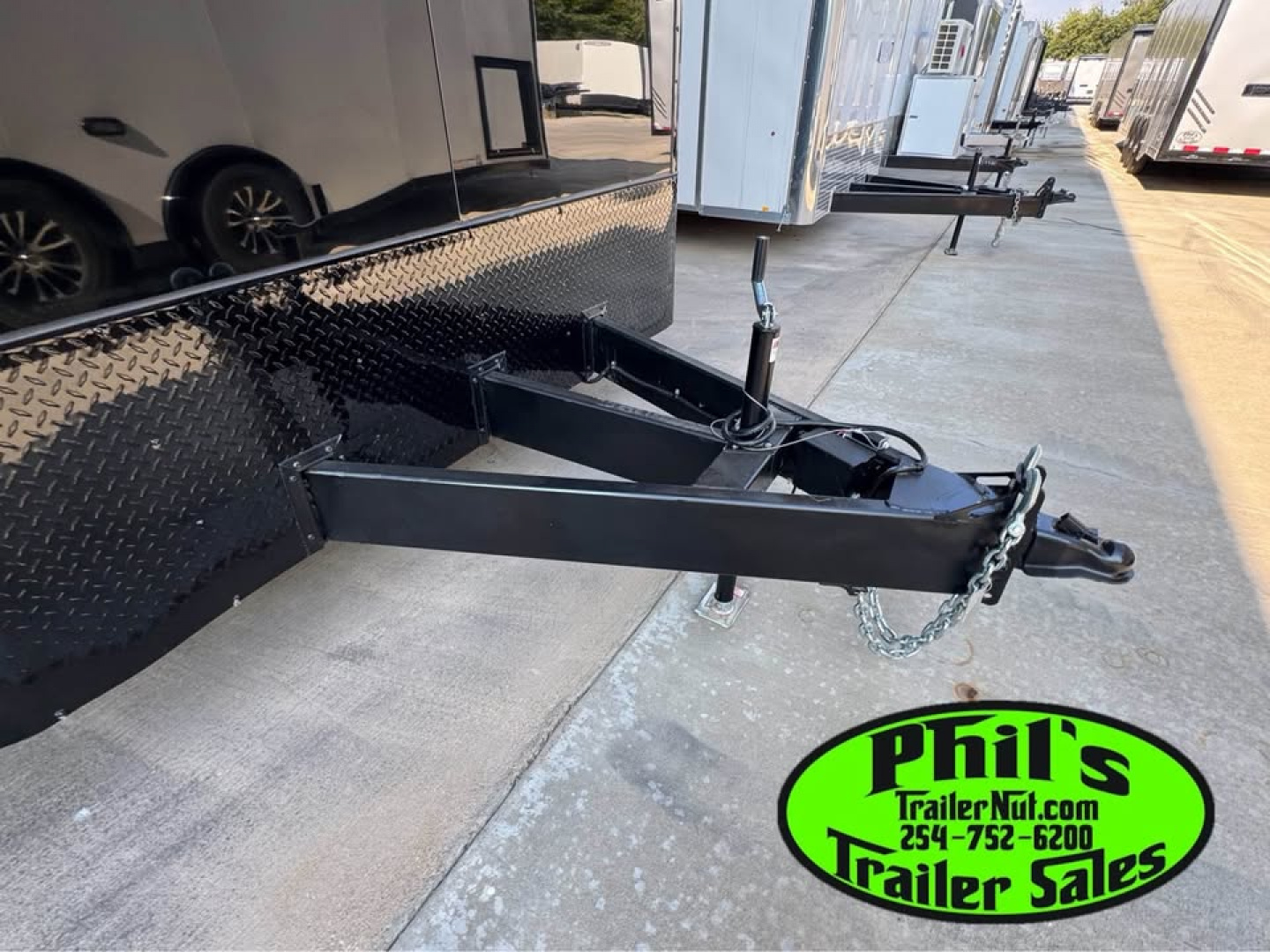 New 2025 Pace American 8.5X28 RACE TRAILER ESCAPE DOOR .080 EXTERIOR UPGRADE Car / Racing Trailer