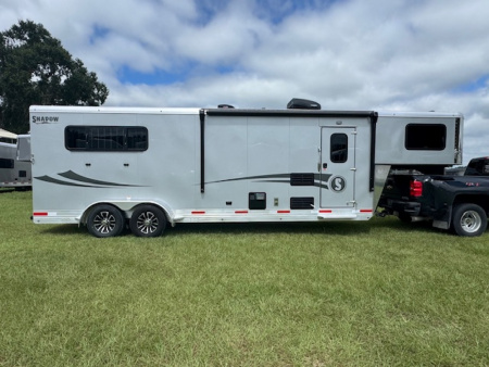 New 2026 Shadow Shadow 3H 9' LQ Horse Trailer