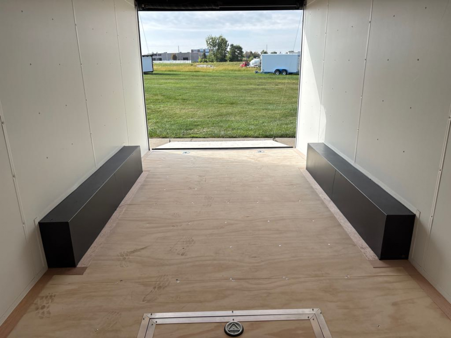 New 2026 United Trailers CLA-8.520TA52-M Car / Racing Trailer