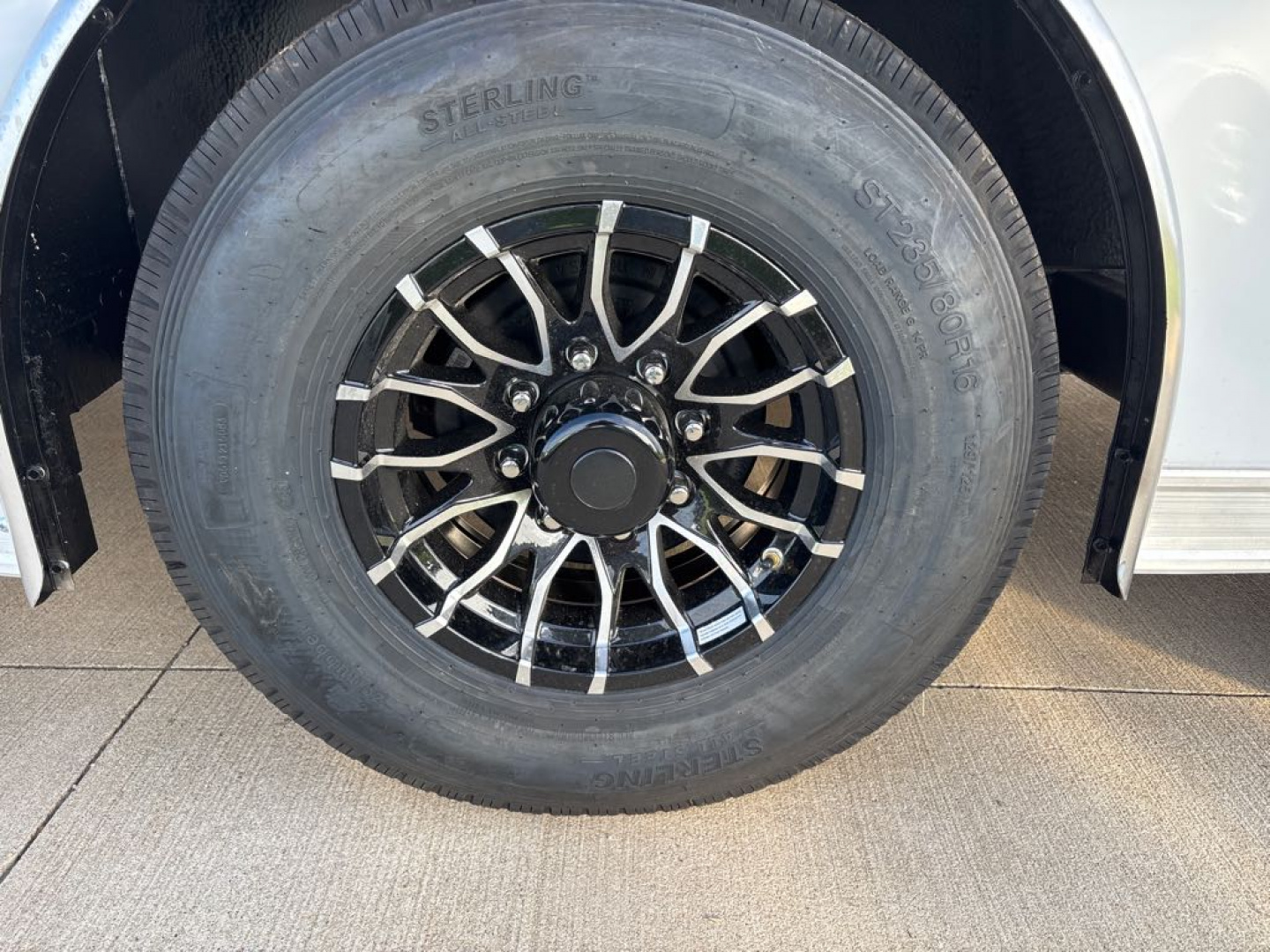 New 2026 United Trailers CLA-8.520TA52-M Car / Racing Trailer