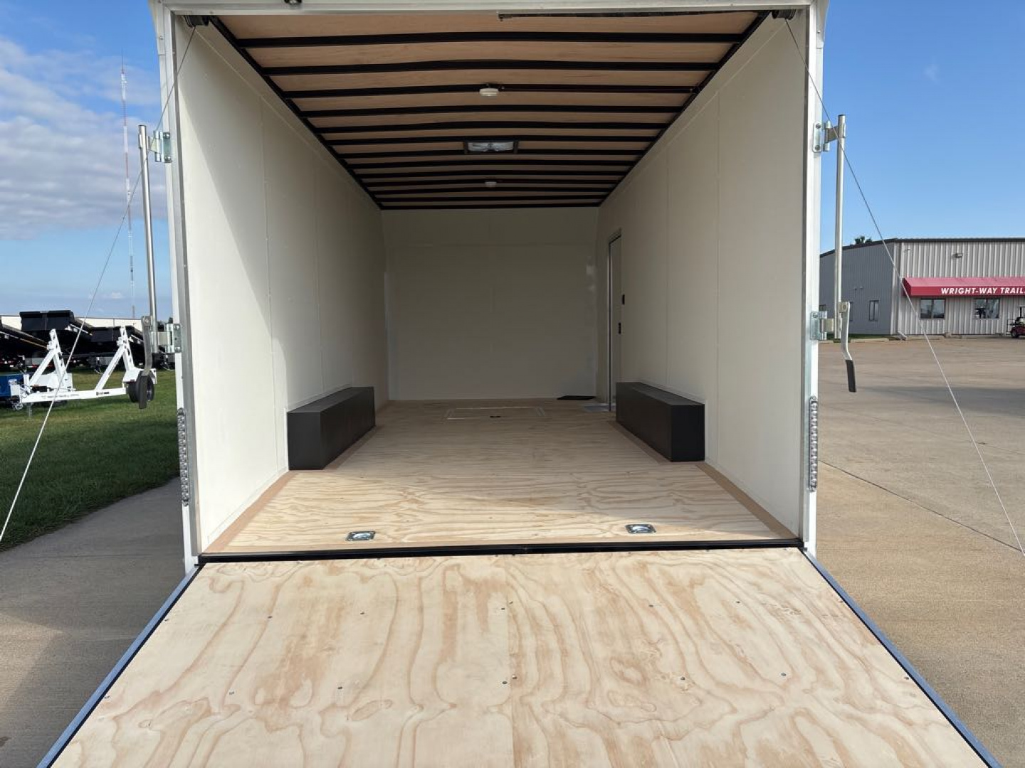 New 2026 United Trailers CLA-8.520TA52-M Car / Racing Trailer