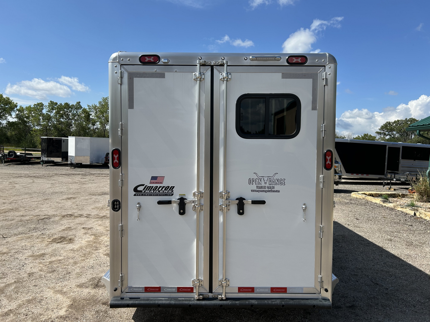 New 2026 Cimarron Norstar 3 Horse Trailer