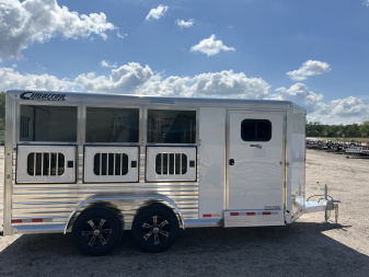 New 2026 Cimarron Norstar 3 Horse Trailer