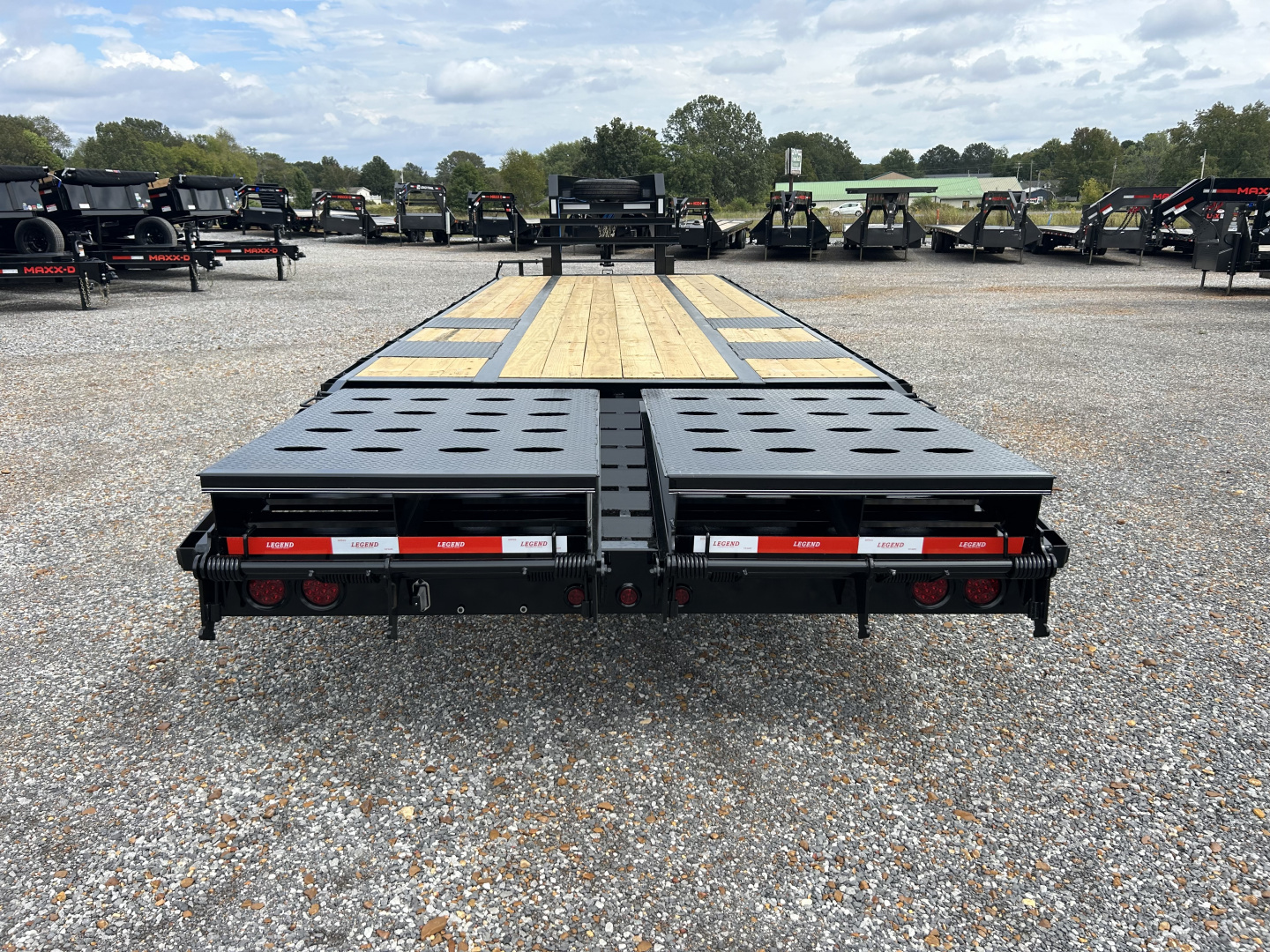 New 2026 Legend 102"X28' 22.5K Gooseneck Flatbed Trailer