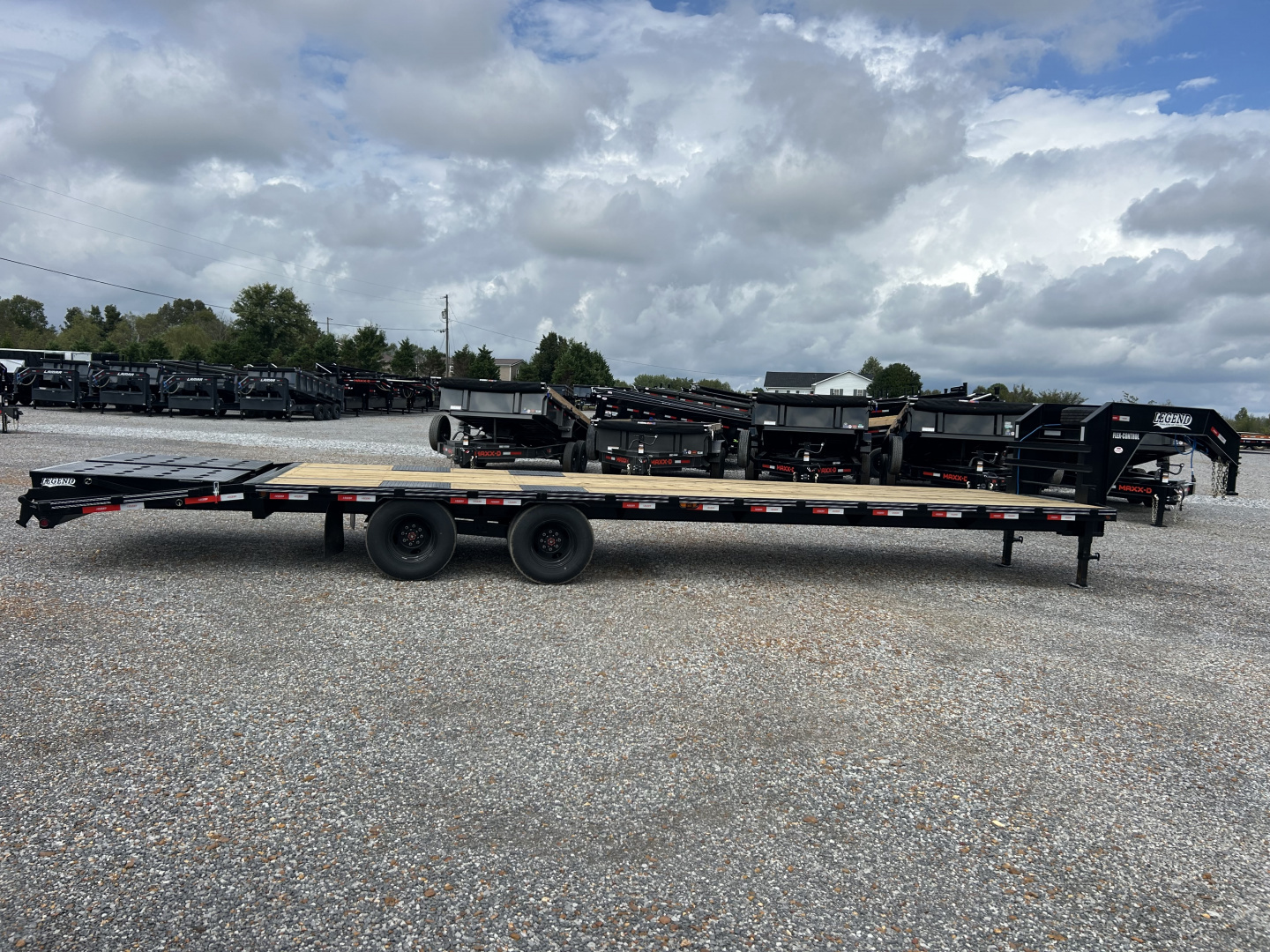 New 2026 Legend 102"X32' 22.5K Gooseneck Flatbed Trailer