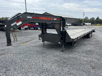 Used 2025 MAXXD 102 X32' 30K Gooseneck Flatbed Trailer