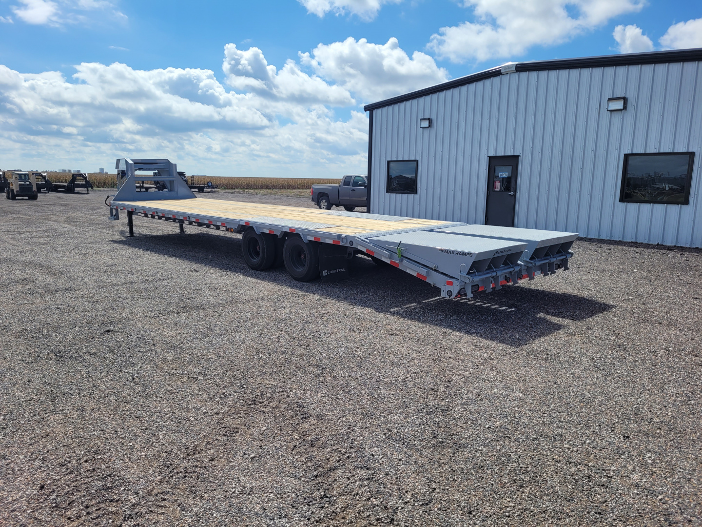 New 2026 Load Trail 102"x36' Gooseneck Low-Pro Deckover Trailer