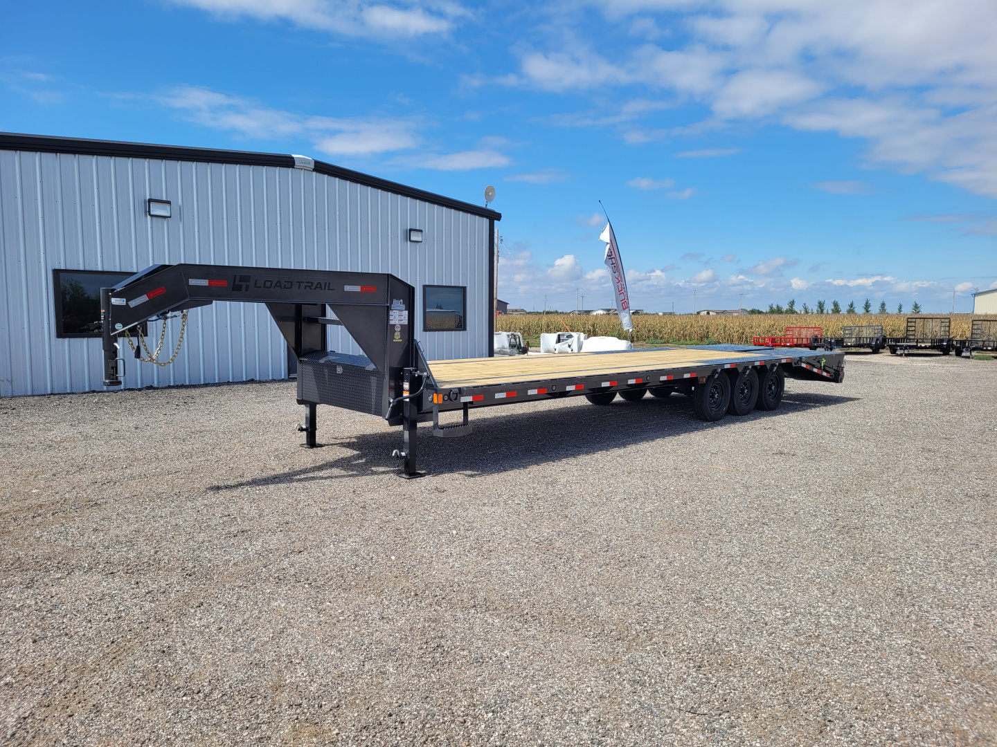 New 2026 Load Trail 102"x32' Gooseneck Triple Axle Deckover Trailer