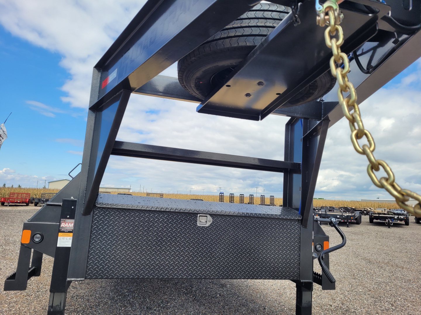 New 2026 Load Trail 102"x32' Gooseneck Triple Axle Deckover Trailer