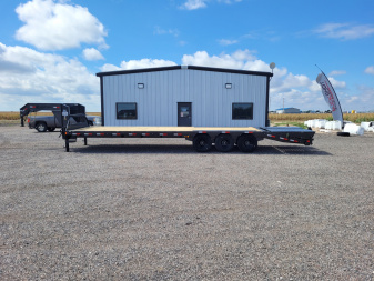 New 2026 Load Trail 102"x32' Gooseneck Triple Axle Deckover Trailer