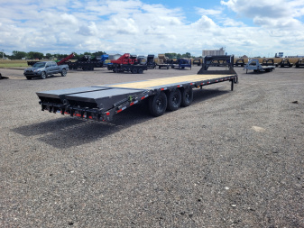New 2026 Load Trail 102"x32' Gooseneck Triple Axle Deckover Trailer
