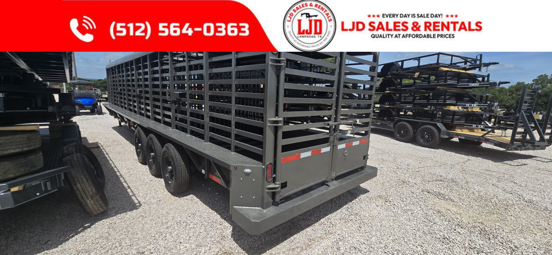 New 2025 East Texas - 80" x 32' - Gooseneck - 21K GVWR - Stock Trailer