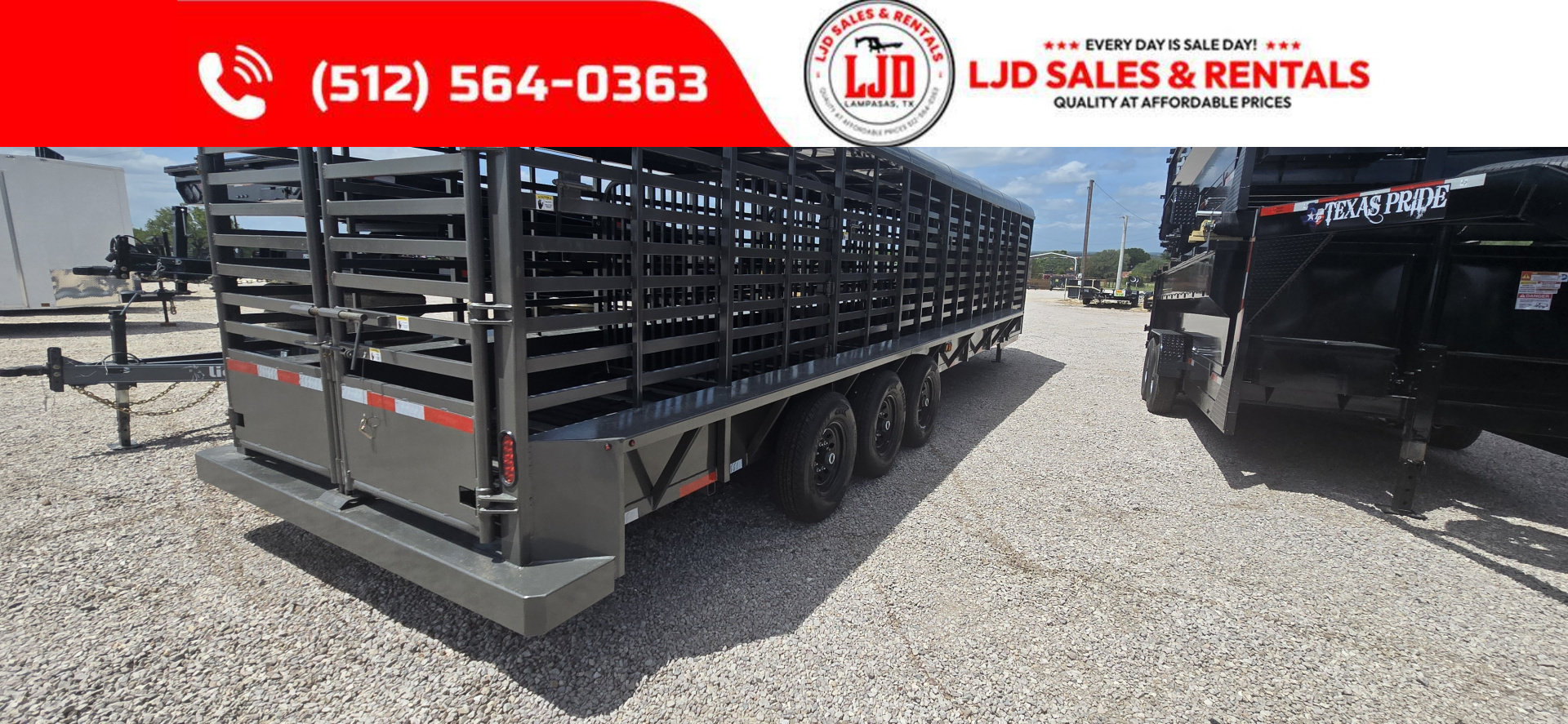 New 2025 East Texas - 80" x 32' - Gooseneck - 21K GVWR - Stock Trailer