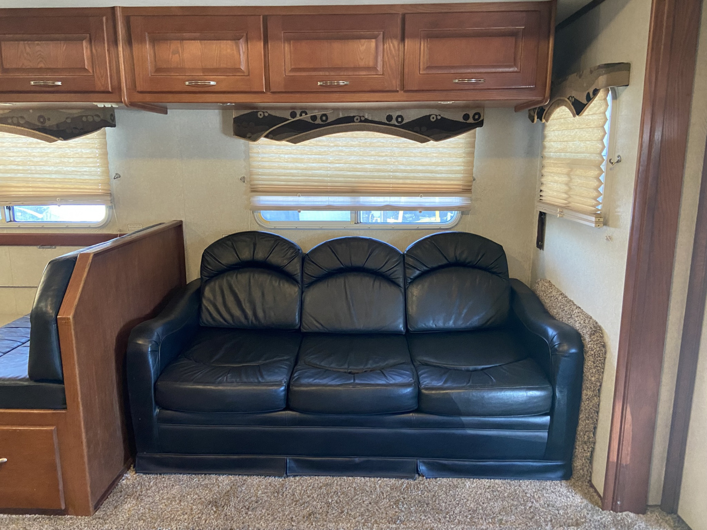 Used 2006 HAULMARK TOTER 16FT W-SLIDE