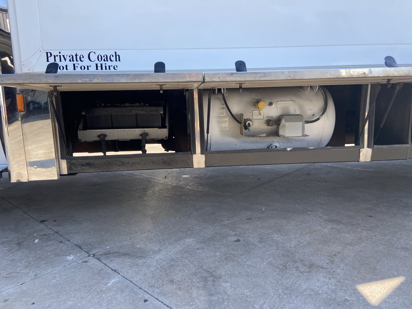 Used 2006 HAULMARK TOTER 16FT W-SLIDE