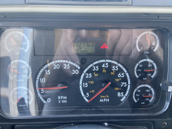 Used 2006 HAULMARK TOTER 16FT W-SLIDE