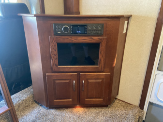 Used 2006 HAULMARK TOTER 16FT W-SLIDE