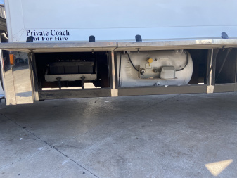 Used 2006 HAULMARK TOTER 16FT W-SLIDE