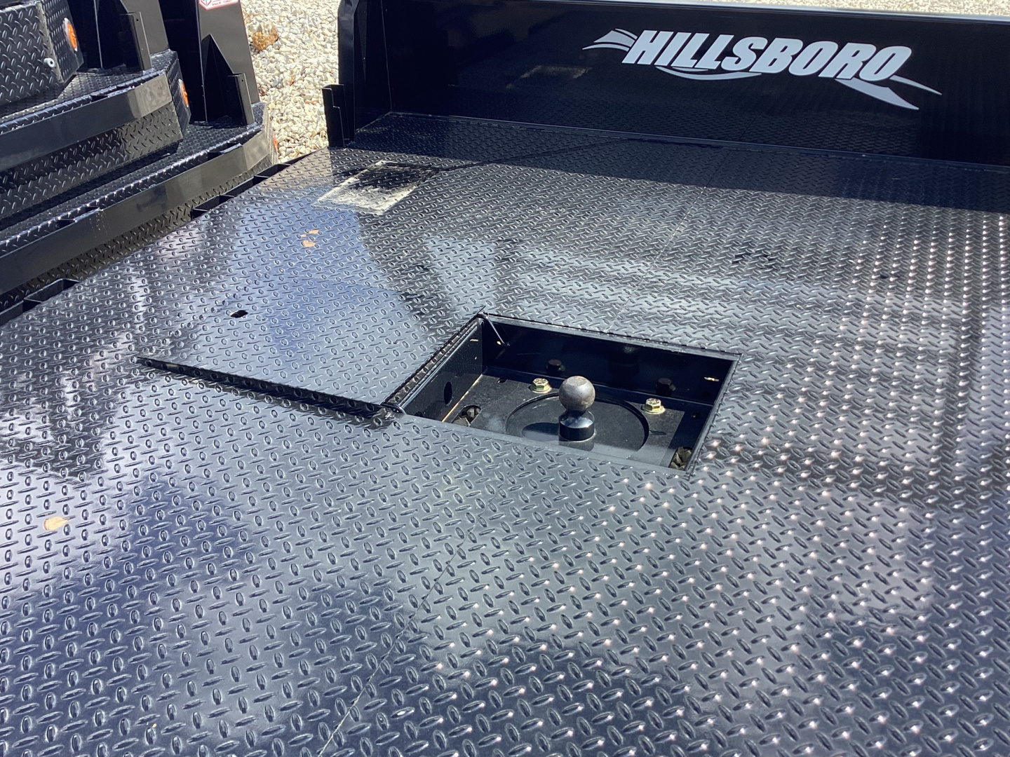 New 2026 Hillsboro STA 500 Fits Single Wheel, Longbed Ram/ GM Trucks