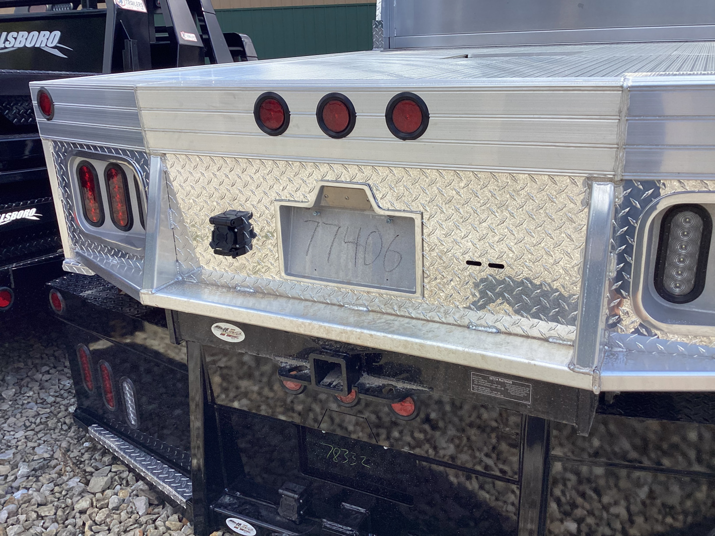 New 2026 Hillsboro 3500 Series Fits Single Wheel, Longbed Trucks